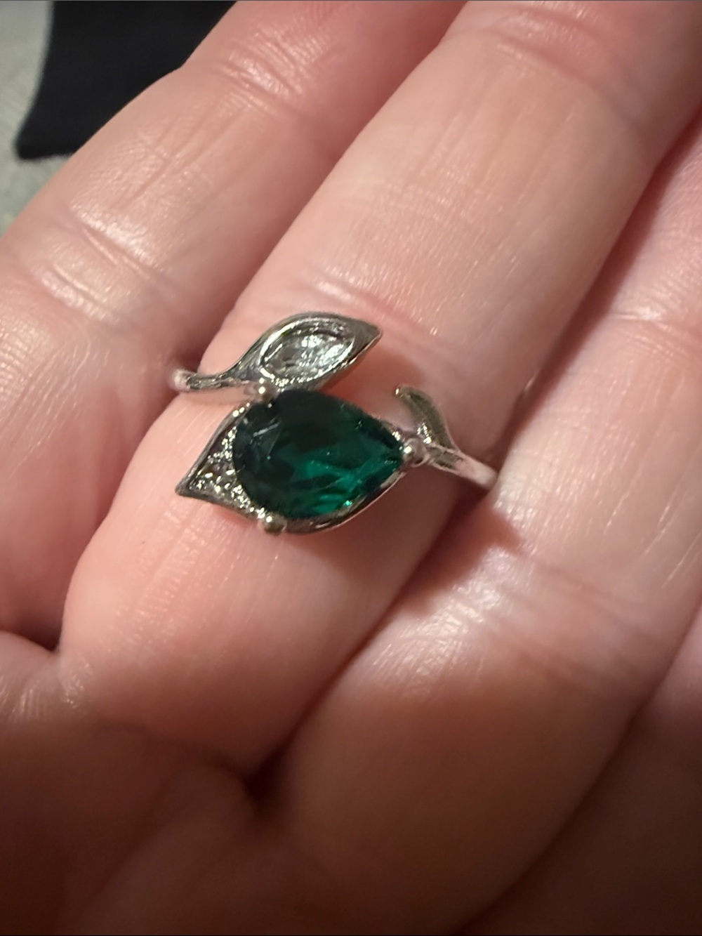 5/$25 green ring 8 New